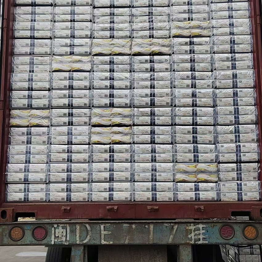 Single Pack Wholesale Wooden Pulp Standard Roll Toilet Paper