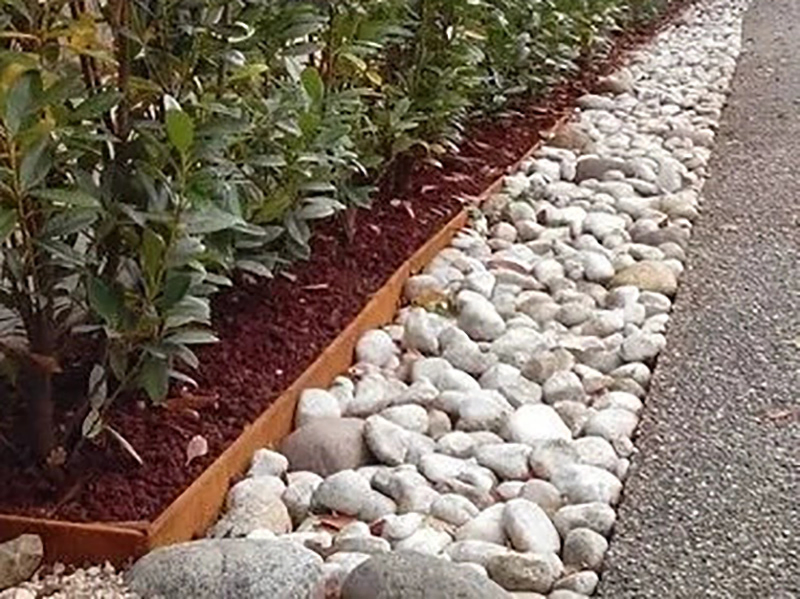 Jnz No-Dig Timeless Rusted Metal Landscape Edging