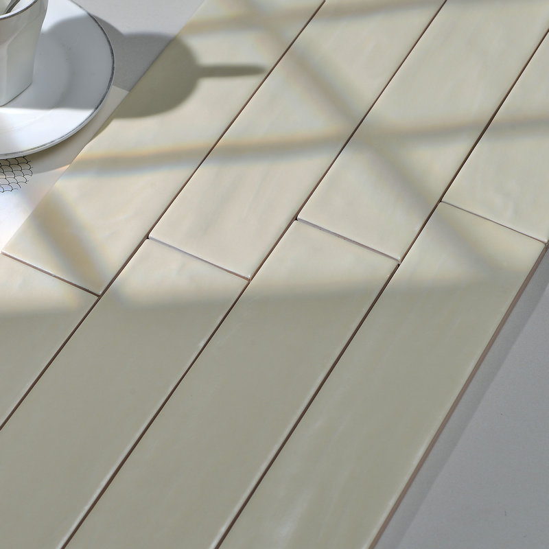 Элегантная плитка метро для кухни и ванной