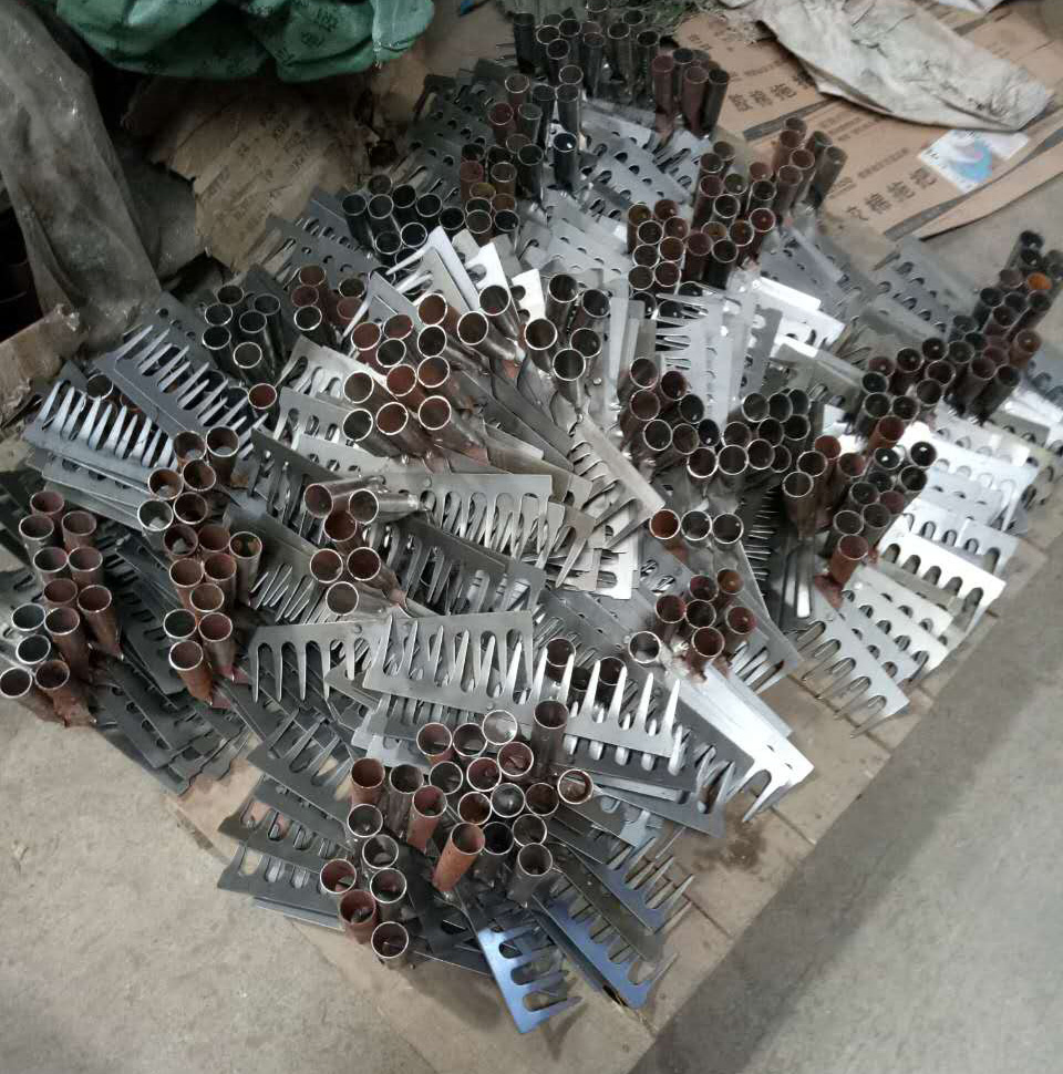 12 14 Teeth Red Painting Steel Rake Head