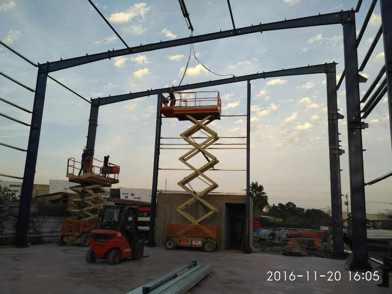 Light Metal Building Construction/ Prefabricated Steel Structure Warehouse