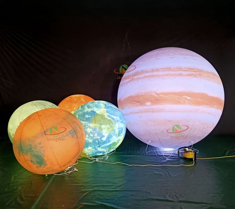 LED Lighting Planet Inflatable Balloon for Hanging, Giant Inflatable Globe Moon Earth Balloon for Decoration
