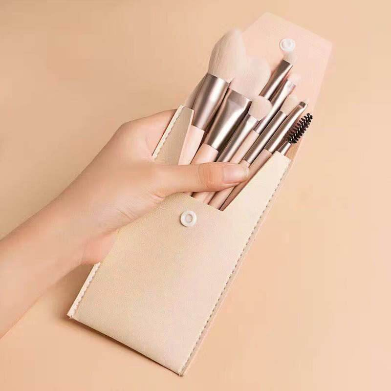 Portable 8-Piece Soft Non-Stick Makeup Brush Set Powder Blush Eyeshadow