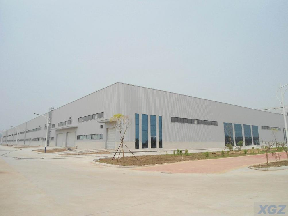 ISO9001 Certificate Construction Designed Peb Engineered Steel Structure Warehouse