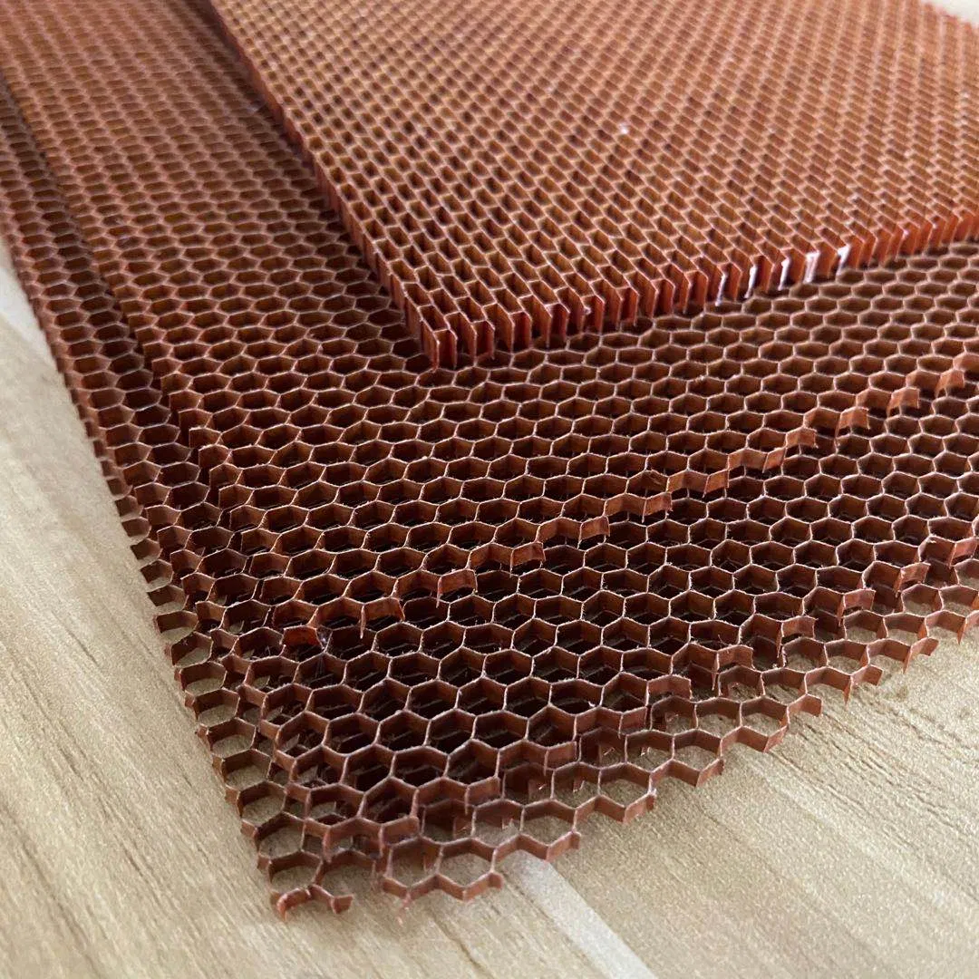 Rectangular Cell Overexpanded Aramid Honeycomb for Tube or Curve Face Application