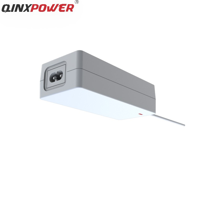 Зарядное устройство для Li-ion аккумуляторов 12.6V 2A