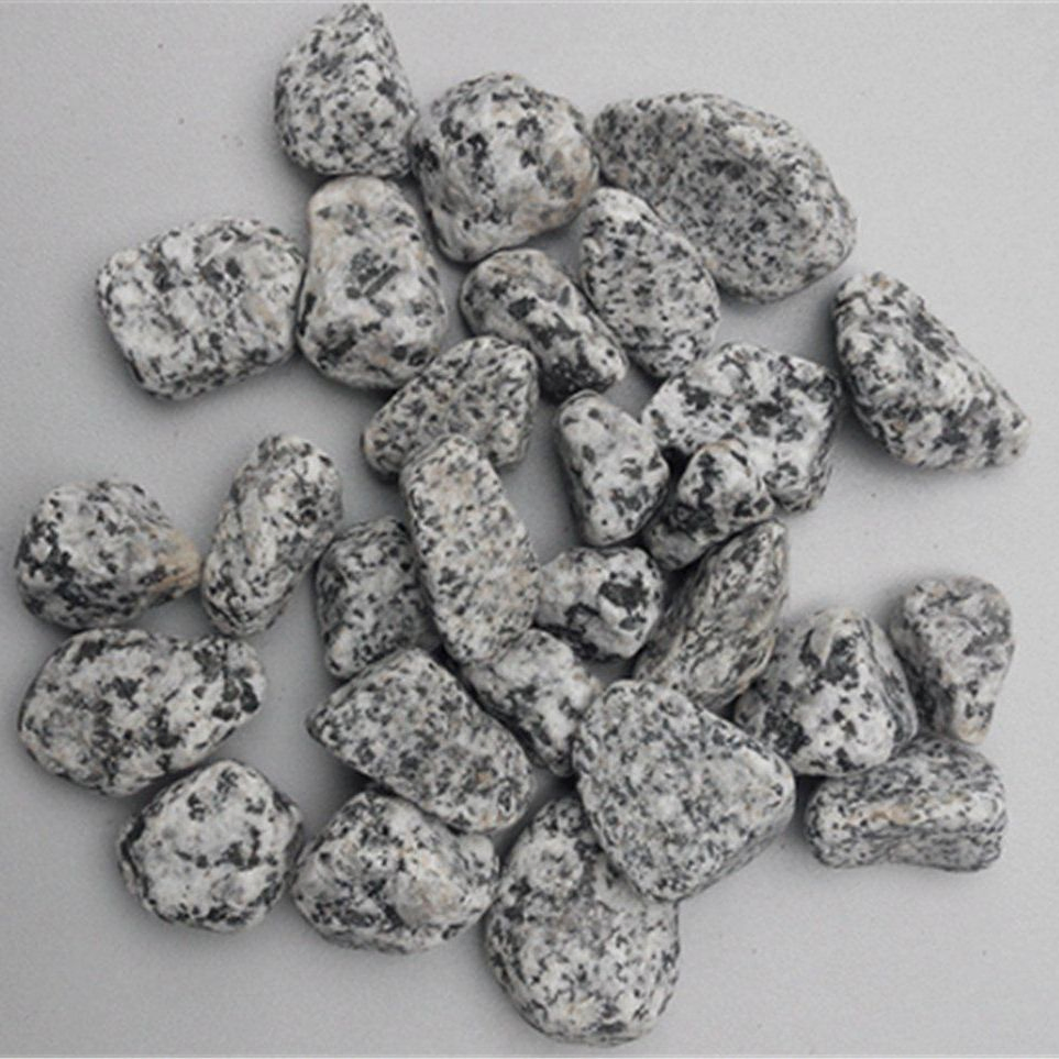 Green Machine Pebble Stone for Garden Landscape Decoration Outdoor Project