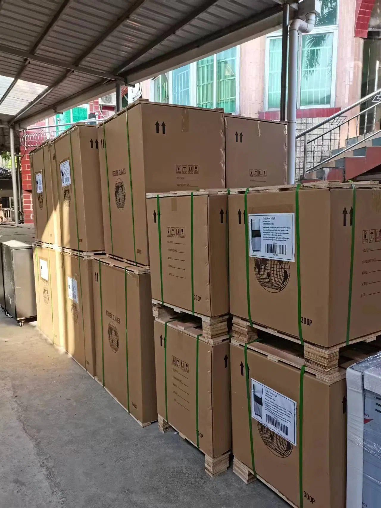 High Production 400kgs Icemaker Machine for Hotel Restaraunt Use