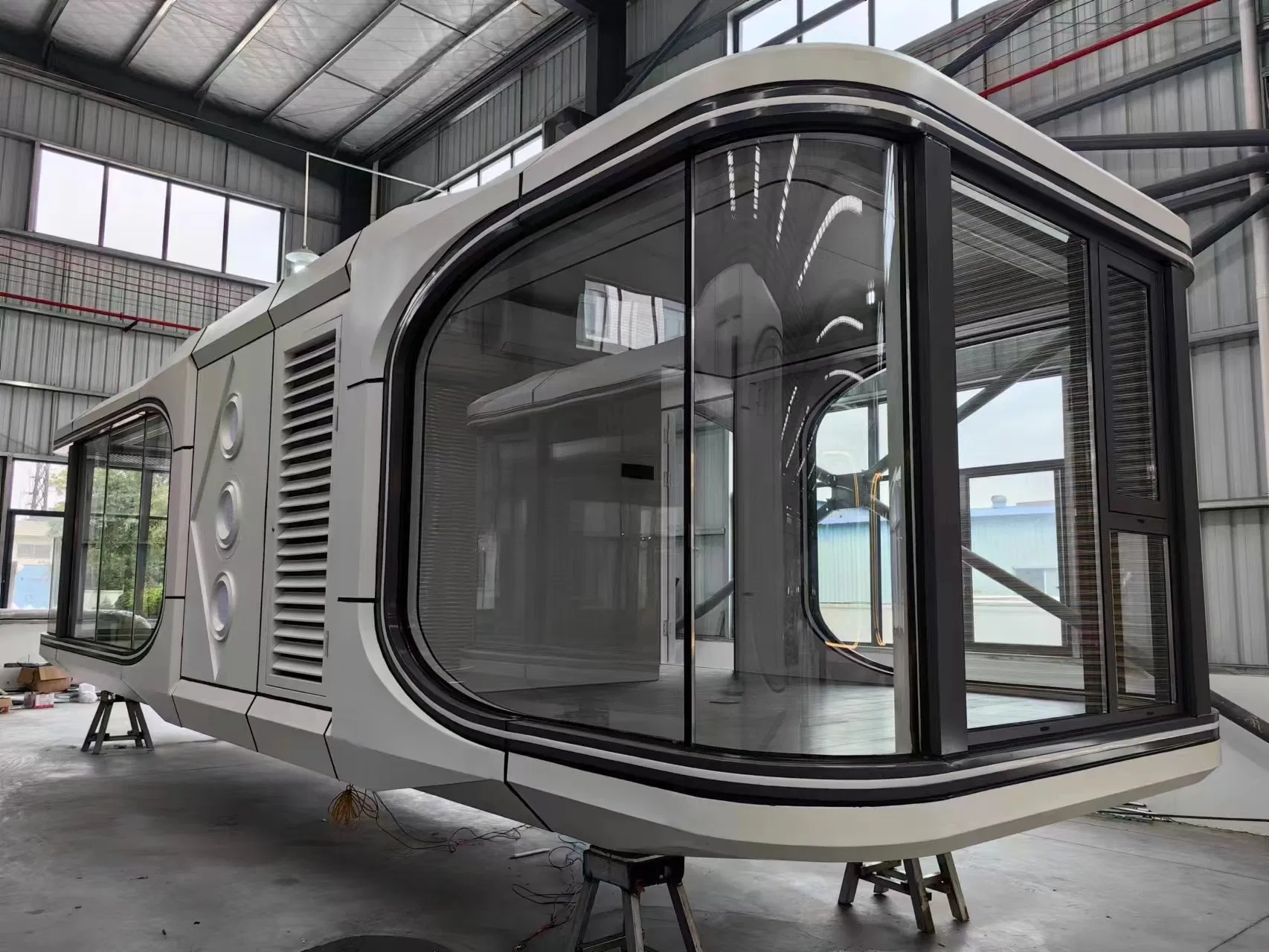 Prefab Space Airship Prefab Airship Tiny Space Capsule House for Sale