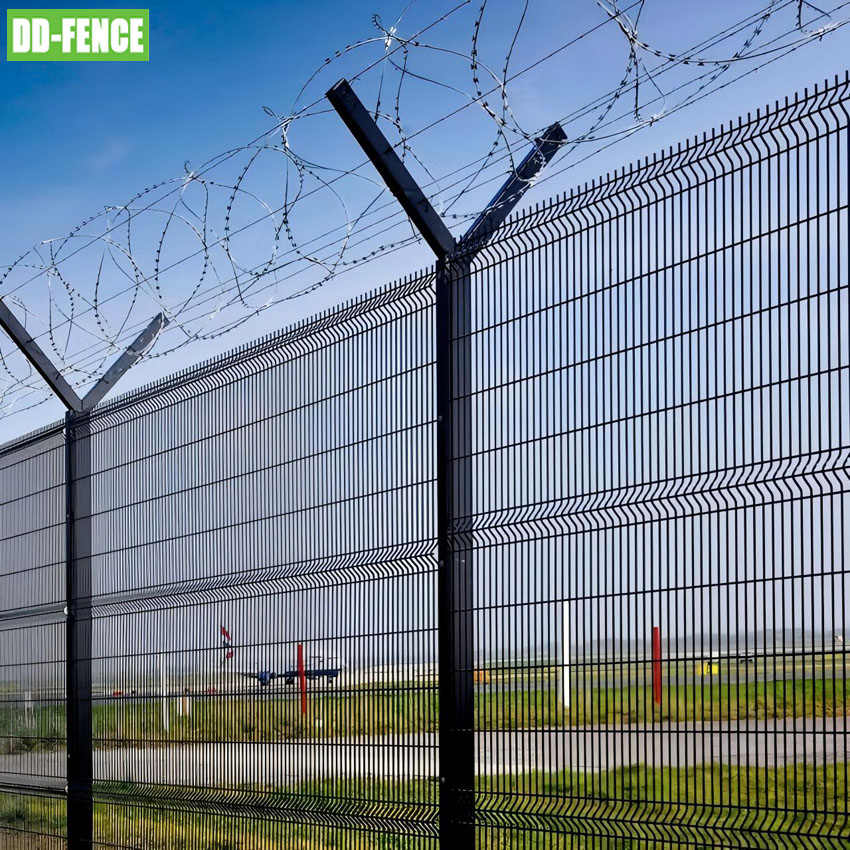 High Quality Galvanized Security Barbed Wire Farm Prison Airport Fence Prices