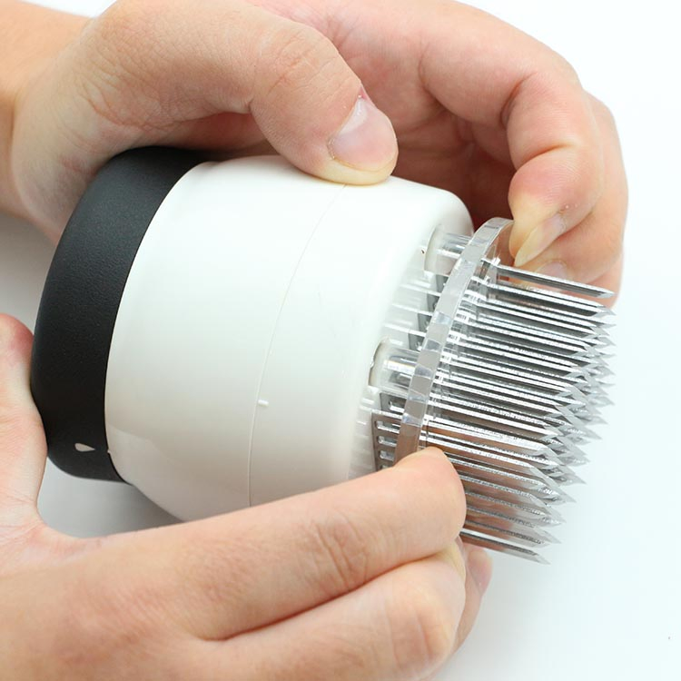 Hot Selling New Design White Stainless Steel Manual Meat Tenderizer