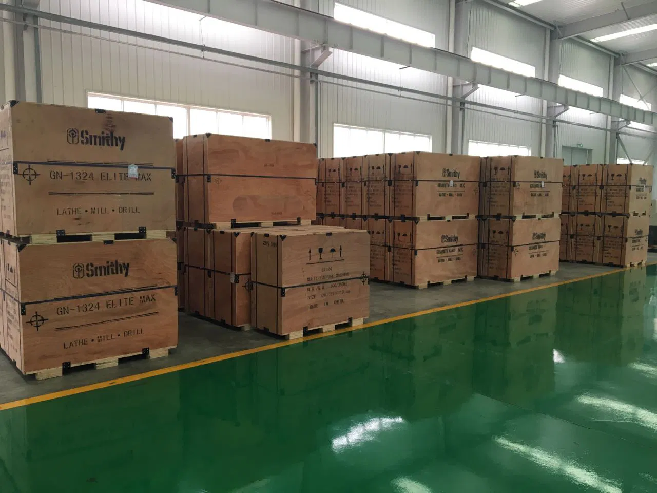 Электрическая ленточная пила с мясорубкой