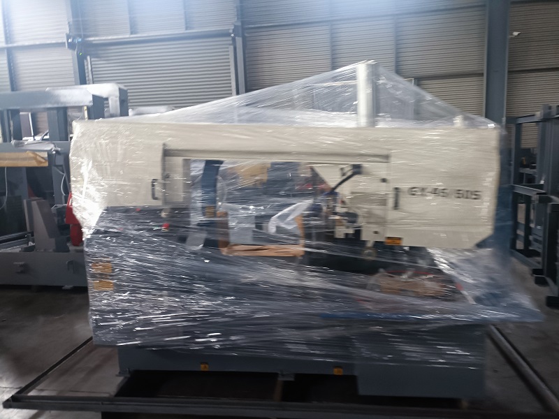 Станок ленточнопильный горизонтальный по металлу чугуну и трубам GS-55/60