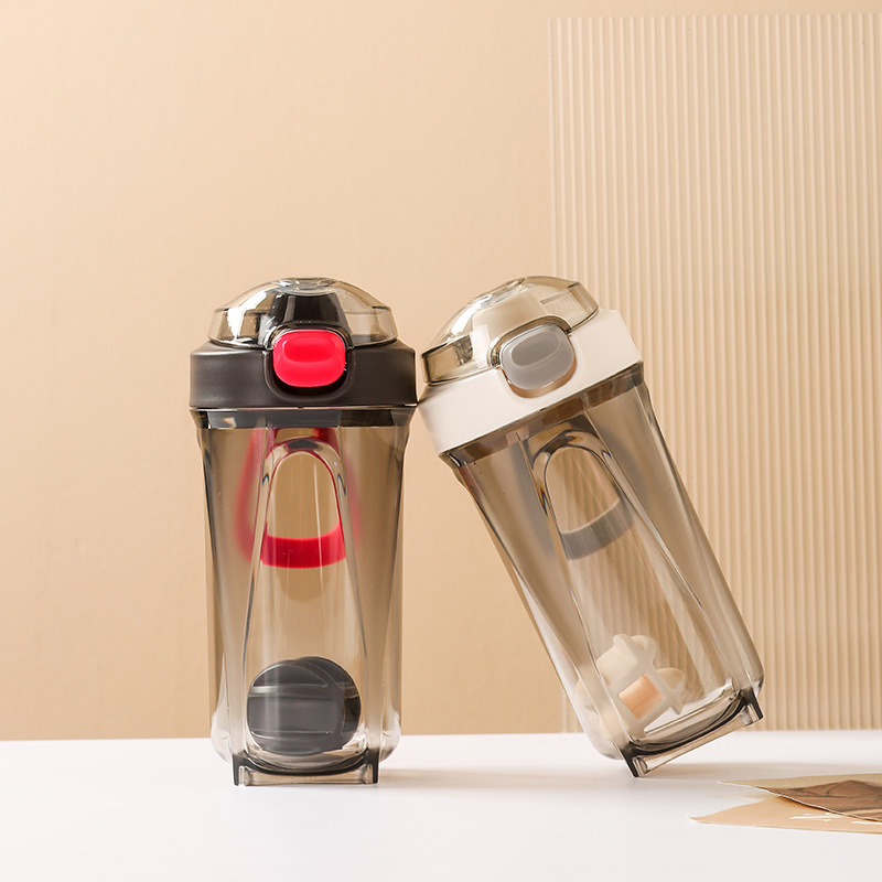 Спортивная бутылка для воды с крышкой-непроливайкой, 650 мл