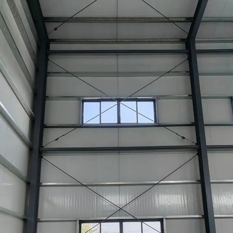 Carbon Structural Hot-Rolled Ridge Customized China Prefab Hall Steel Structure