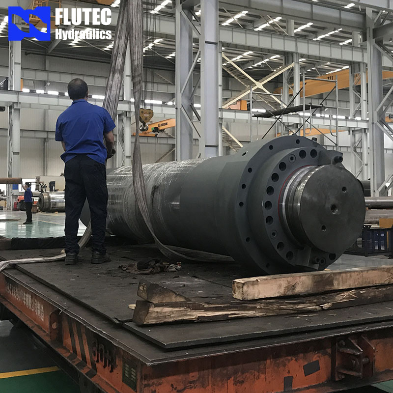 Гидравлический цилиндр 1000 тонн двойного действия