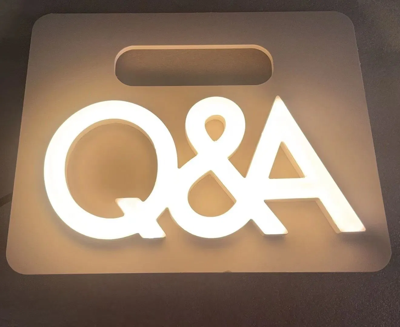 Weatherproof Outdoor Facelit Illuminated LED Acrylic Letters Sign