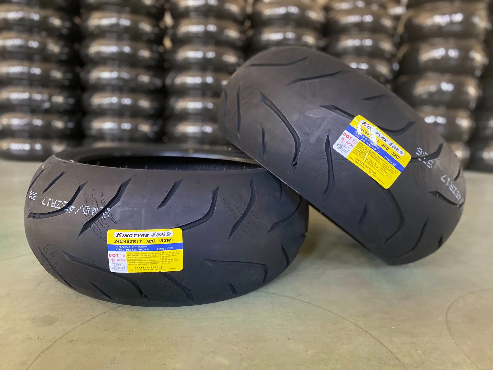Мотошина Radial 360/30R18 KINGTYRE для гонок