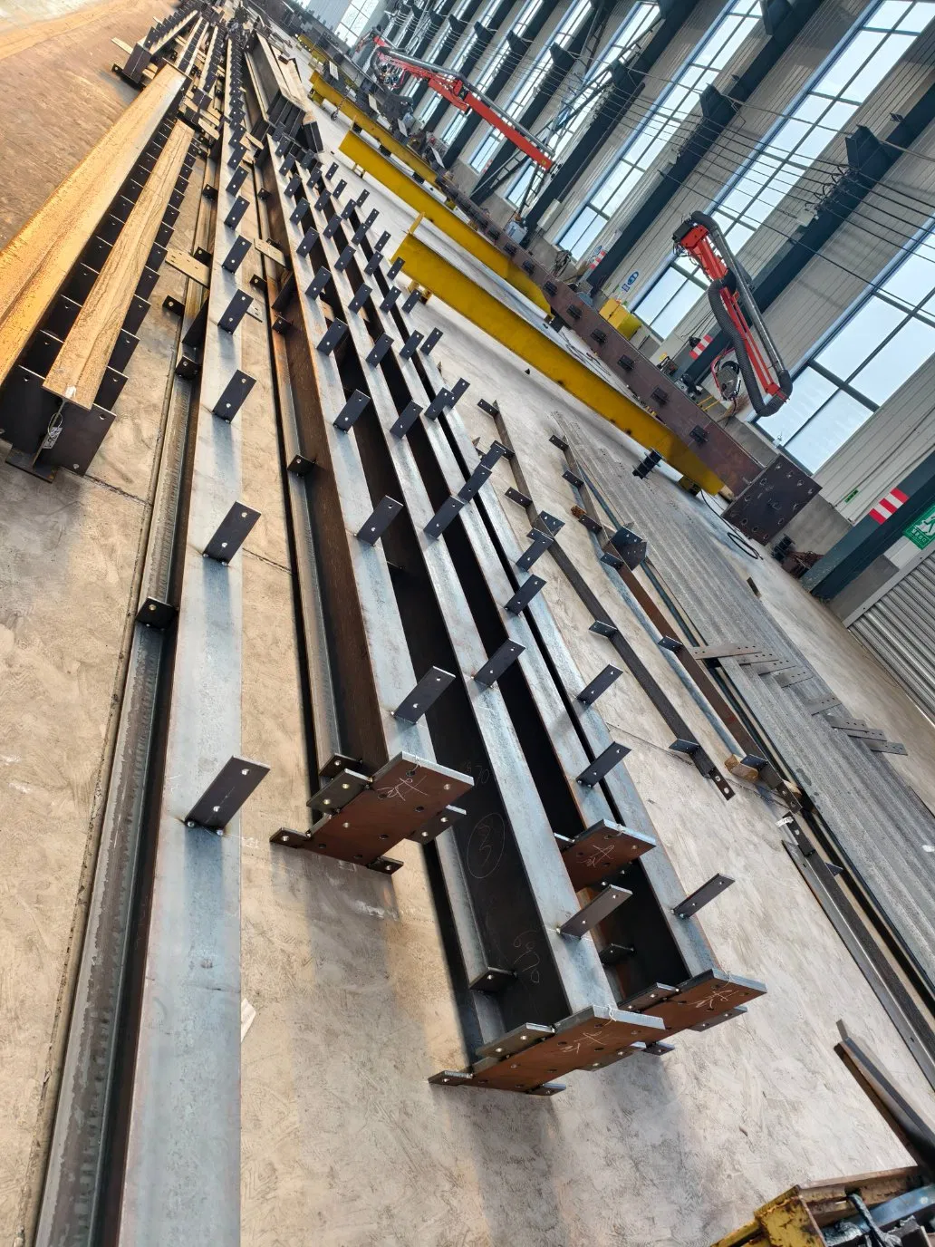 Warehouse Construction Material Universal Column UC Hot Rolled Steel Galvanised AS/NZS 4680