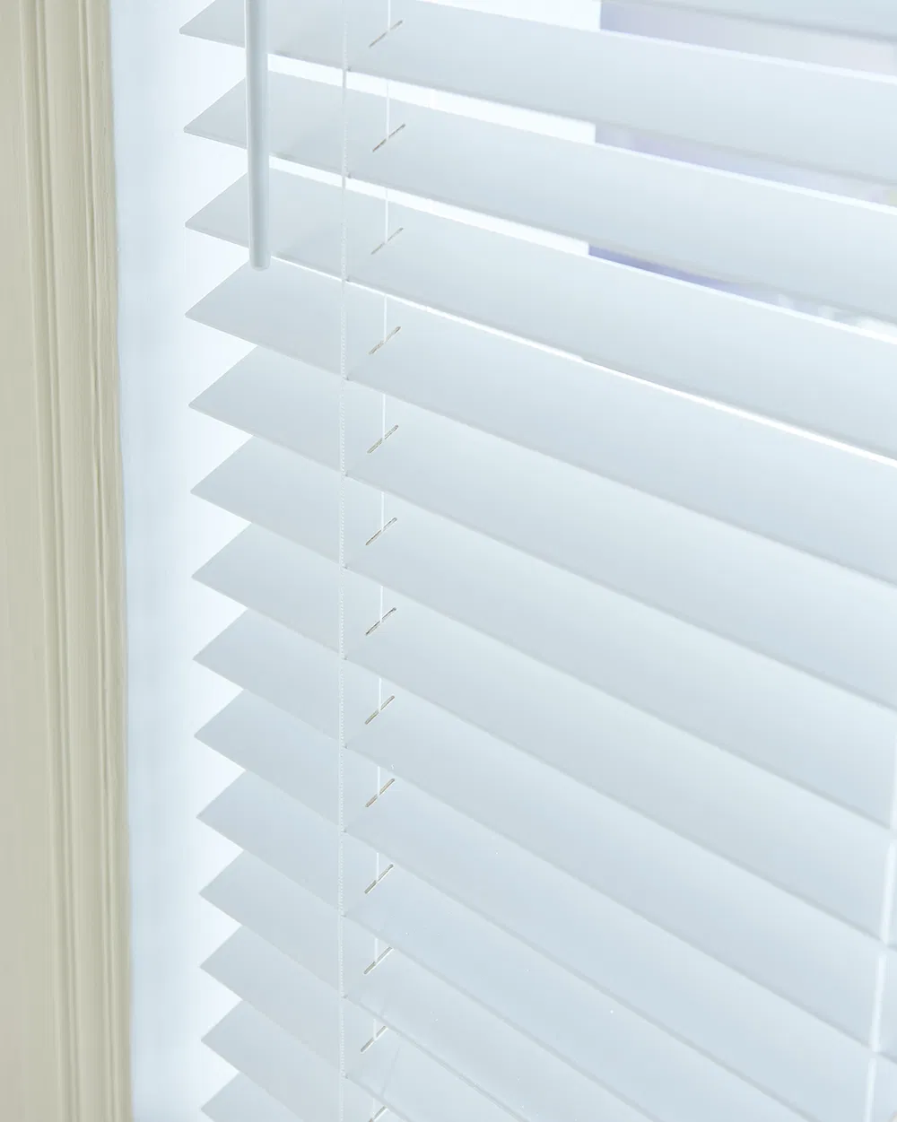 Solid Wood Paulownia/Bass Wood Cordless Blinds