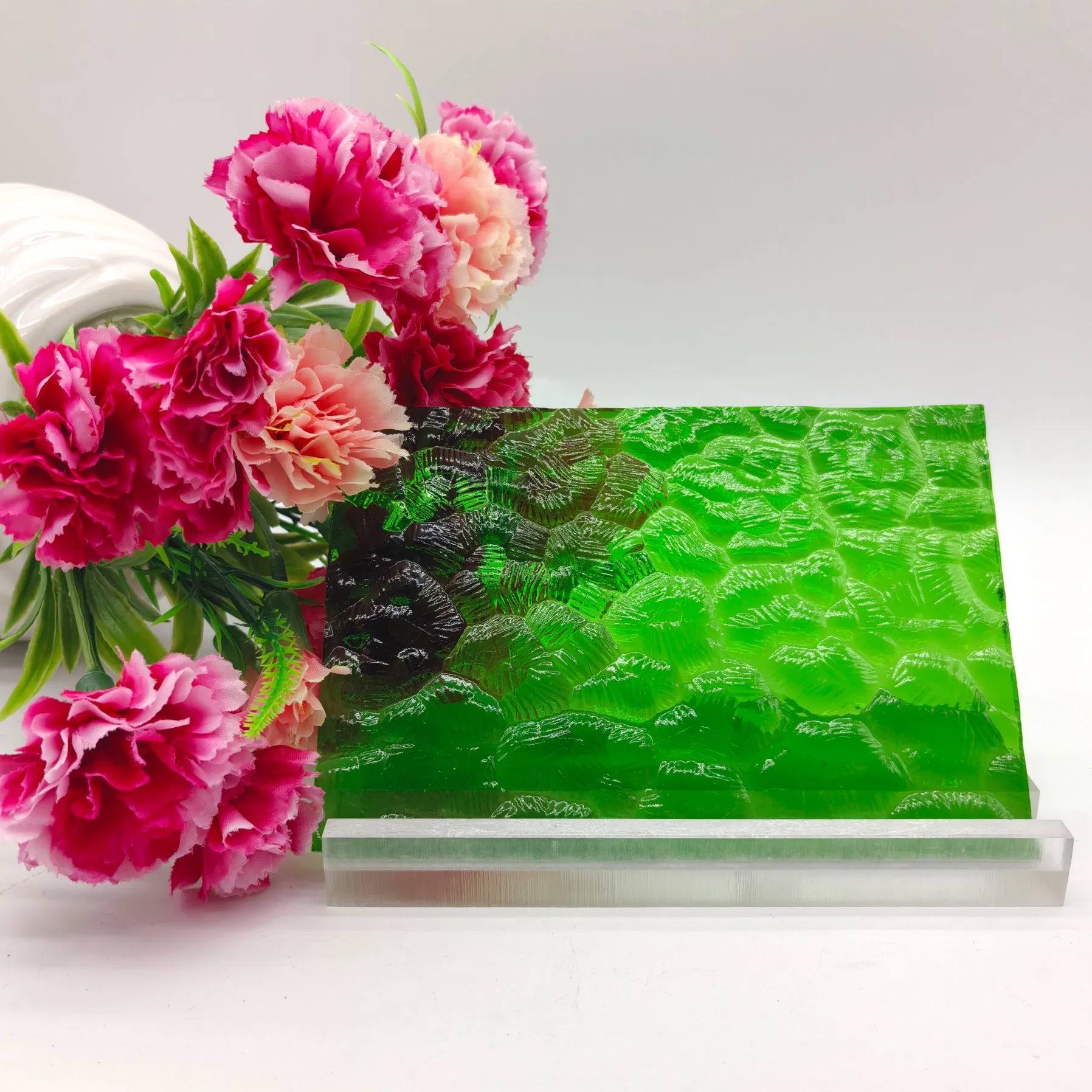3-6mm/8/10mm High-Quality Green Patterned Glass for Doors/Furniture/Windows/Decoration