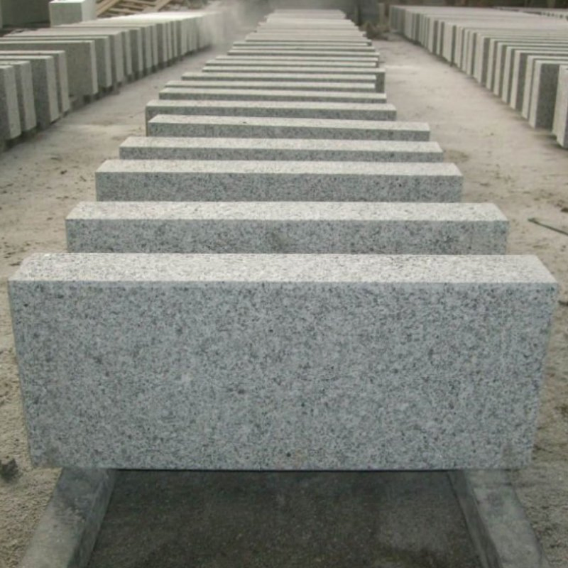 Chinese Split Edge G603 Grey Granite Kerbstone for Driveway Border/Outdoor Paving