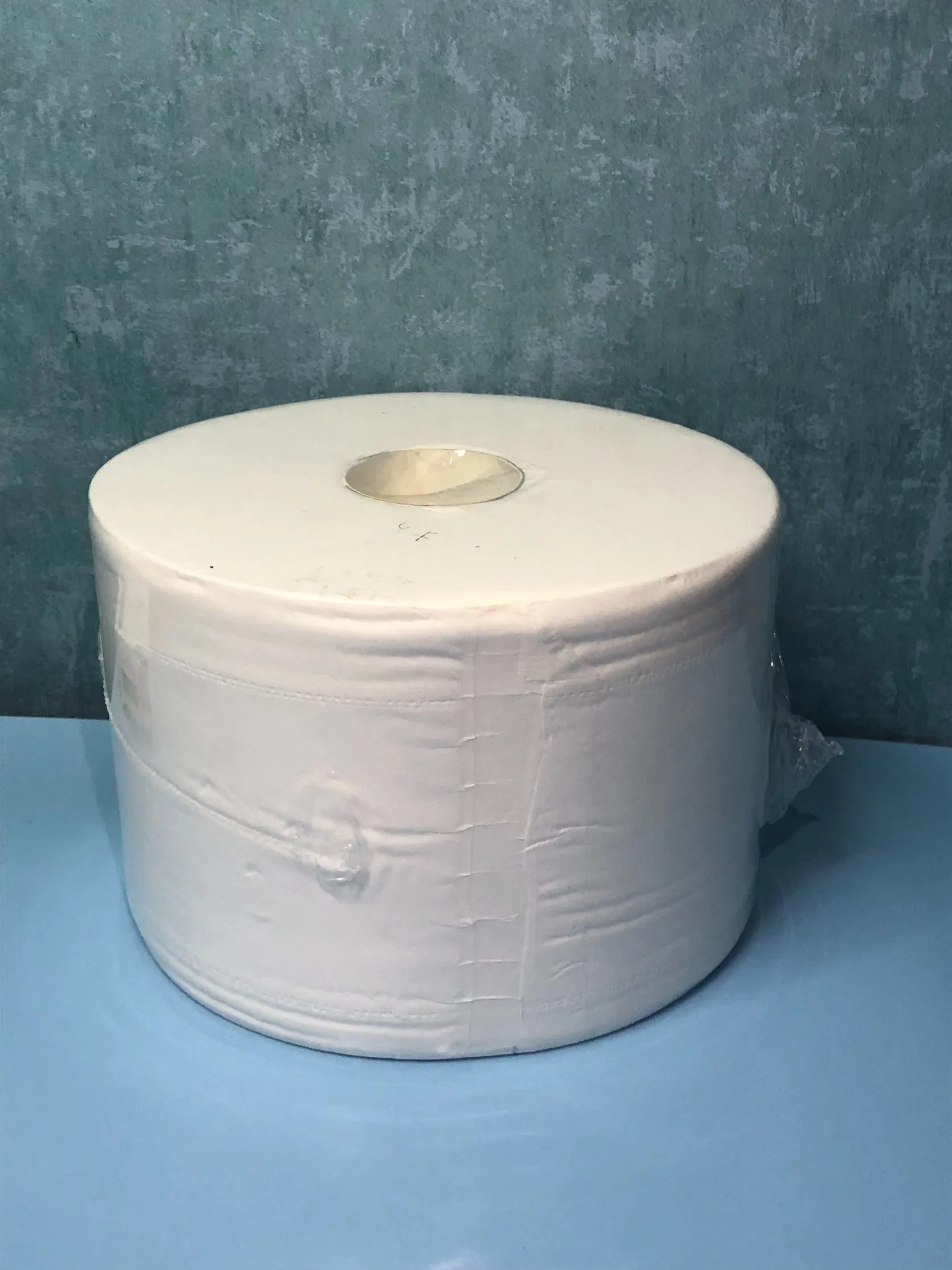 840 GM Medium-Draw Toilet Paper Roll Medium-Draw Two-Ply Tissue Paper