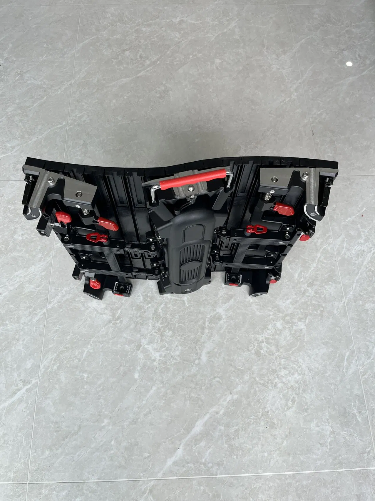 Гибкий LED-дисплей P1.95 для мероприятий
