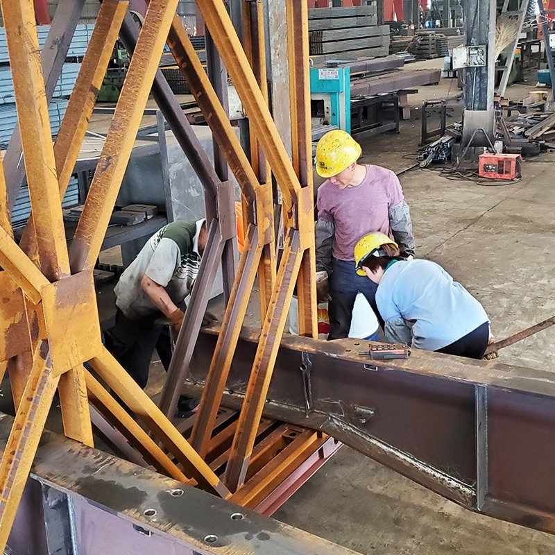 Heavy-Duty Iron Truss Bridges for Temporary Construction Needs