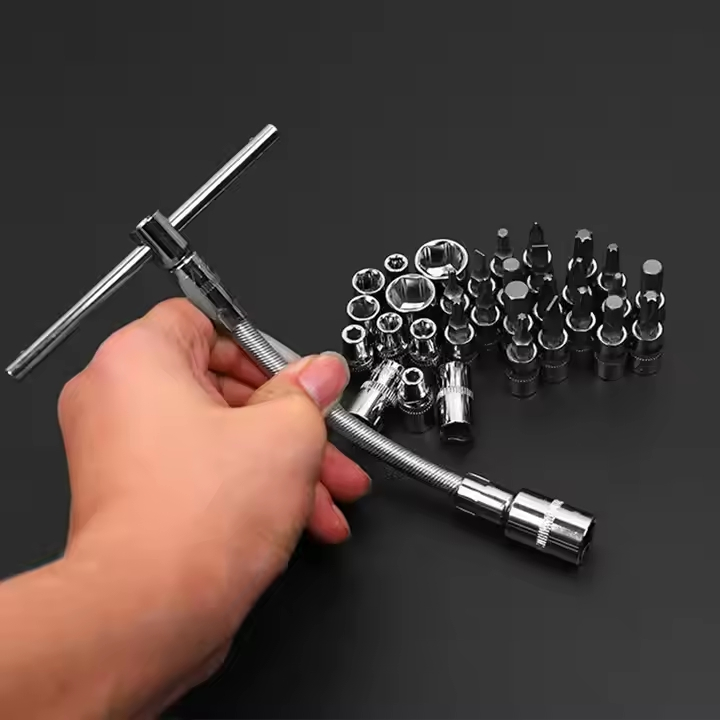 Набор инструментов 82PCS с трещоткой для авто и мото