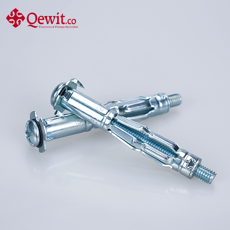 Анкерный болт для полых стен с предварительной расклинкой