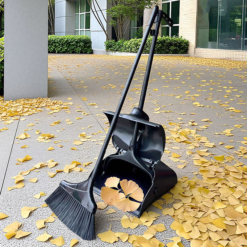 Black Windproof Commercial Hotel Lobby Cleaning Broom Soft PP Broom Head and Dustpan for Dust Collection