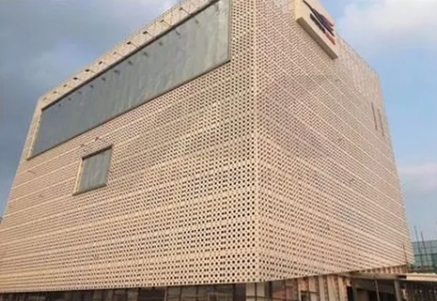 China Professional Metal Sheet Wood Grain Powder Coated Carved Fireproof Aluminum Veneer