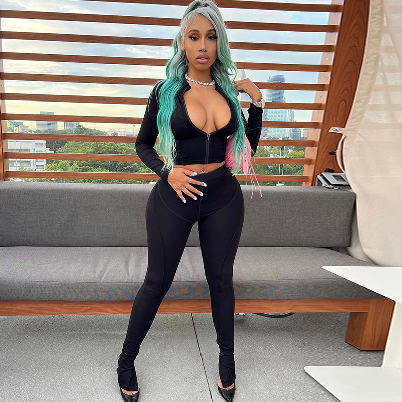 Комплект женский весенний воротник-стойка длинный рукав