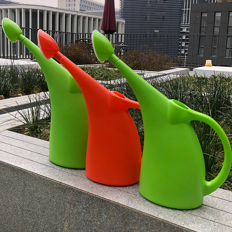 Long Mouth Plastic Watering Can 2L Gardening Tools Household Watering Pot