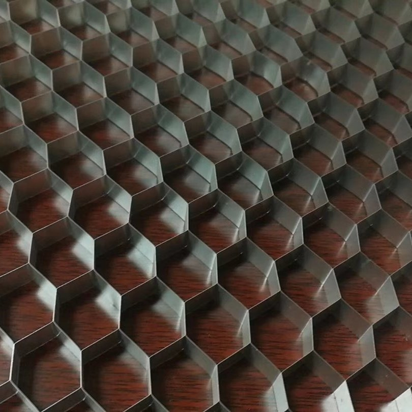 Untreated / Rustproof Coating / Degreasing Aluminum Honeycomb Core Aluminum PVDF Aluminum Composite Honeycomb Panel