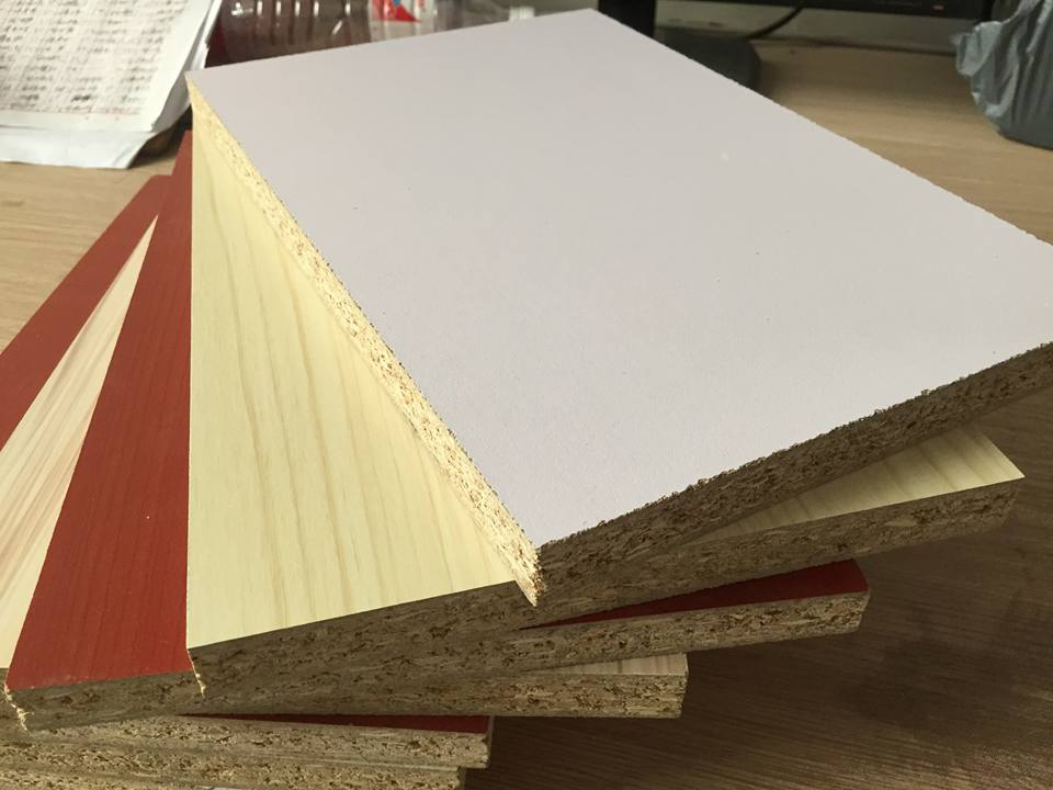 High Quality Chipboard 1220*2440 mm Particle Board for Cunsturction/Furniture