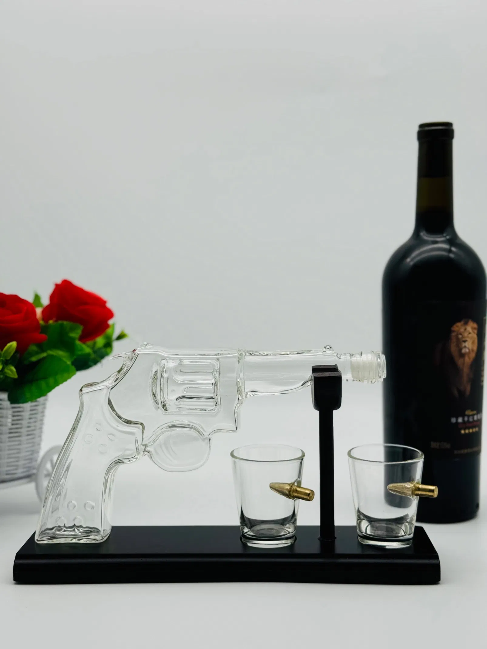 New! Hot Sale Glass Whisky /Wine Decanter --Gun Shape