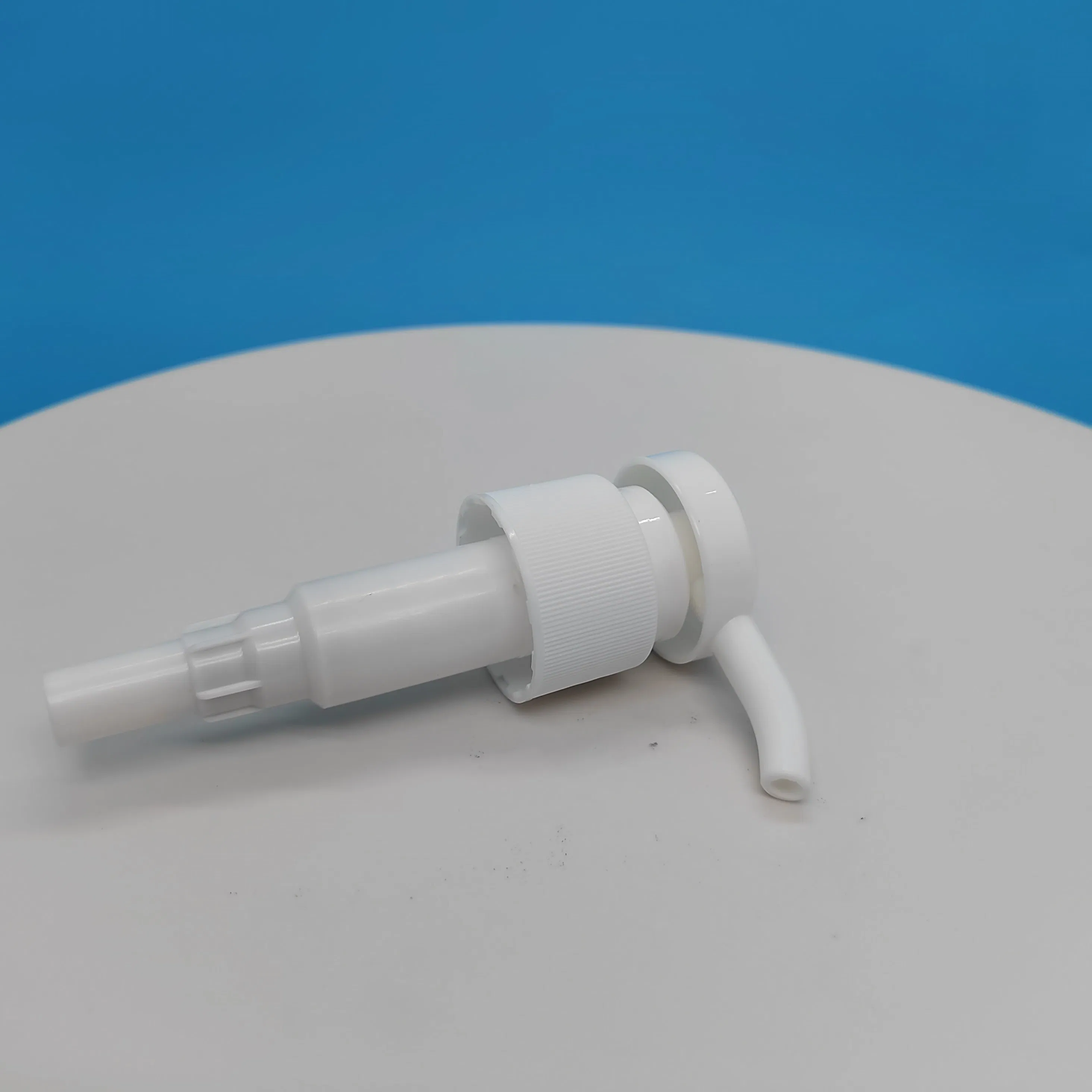 28/410 4cc Shampoo Shower Hand Washing Liquid Plastic Lotion Pump
