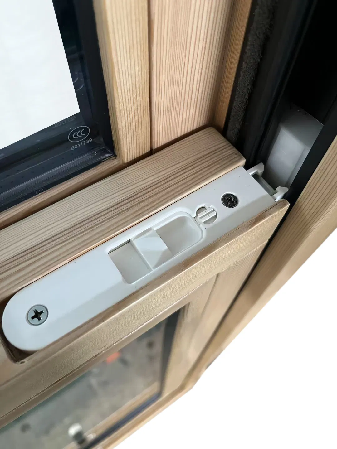 High Quality for Contractors & Builders Custom Energy Efficient Wood Single Hung Window