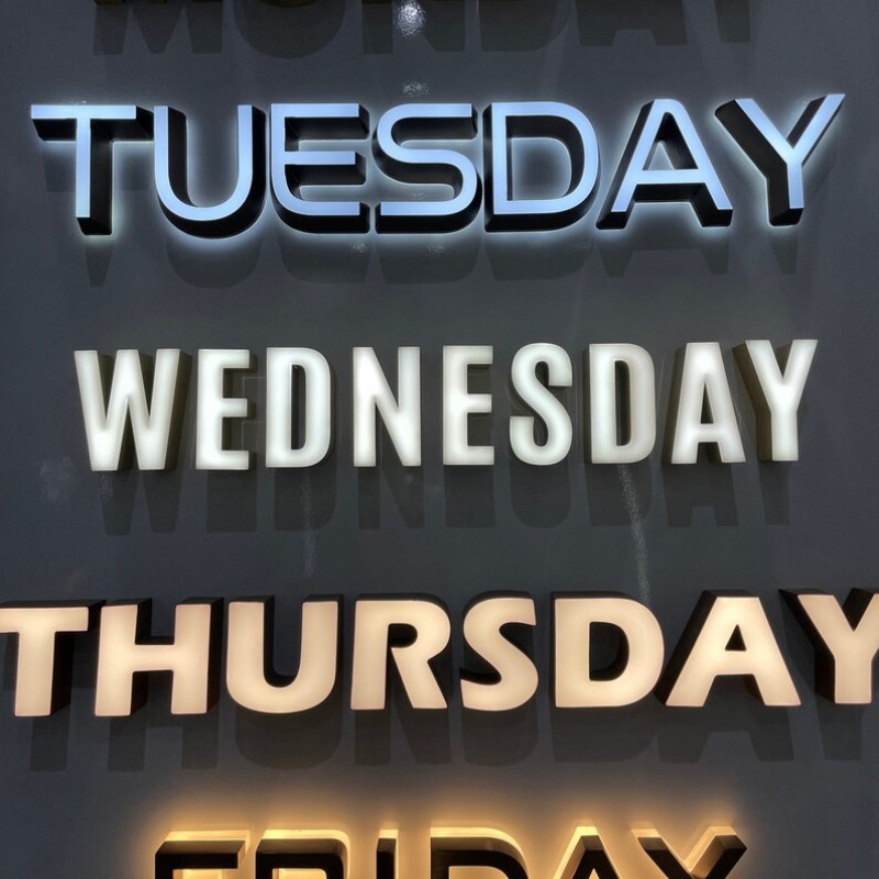 Custom Outdoor Acrylic Sign Channel Letters Business Illuminated Exterior Signs