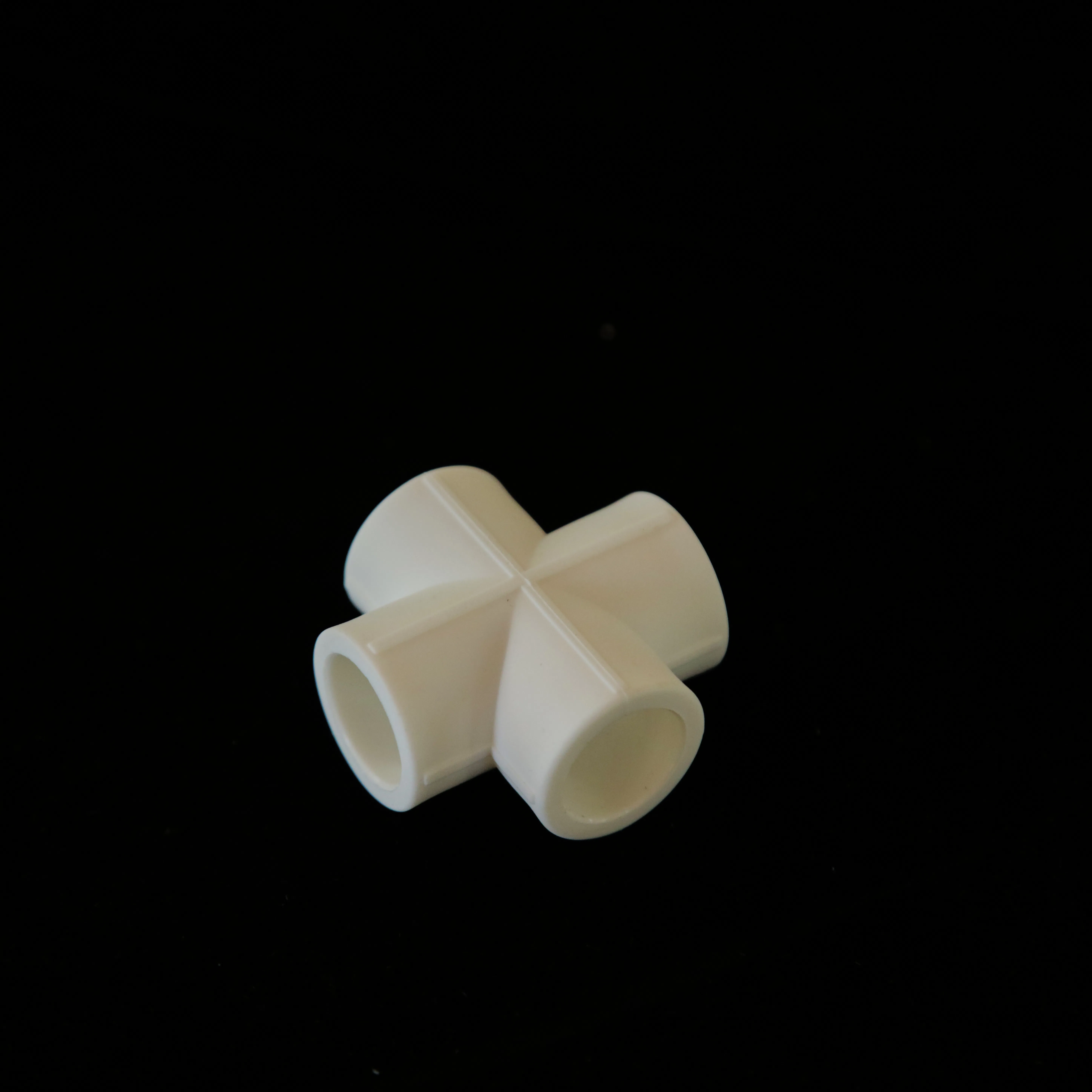 Durable 20mm PPR Cross and Fittings Customized Service for Your Needs