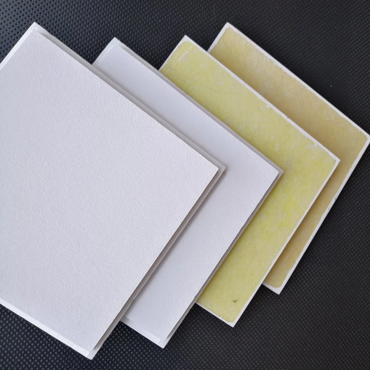 605X605mm Size White Color Tegular Edge Acoustic Glass Wool Ceiling Tiles