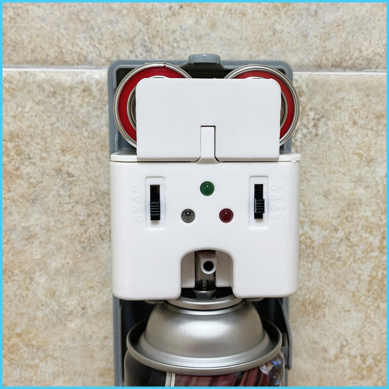 Hot Selling 2023 Timer Spray Size D Battery Operated Office Digital Air Freshener Liquid Fragrance Aerosol Perfume Dispenser