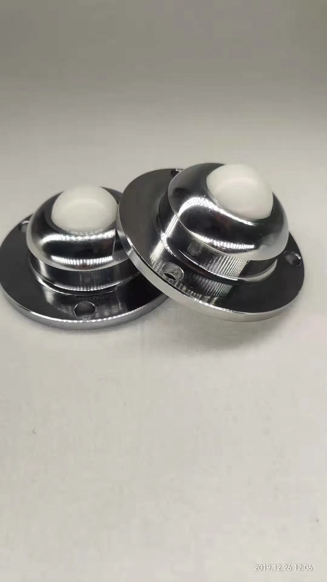 Bull Eye Wheel Universal Ball Bearing Cy-15h Cy-15h (POM) Cy-22h Cy-16b (POM) Cy-22b Cy-15A (304) Cy-30A Cy-25A (POM) Sp-25 (304) Sp-12FL Sp-45FL Cy-15A Bcha-15