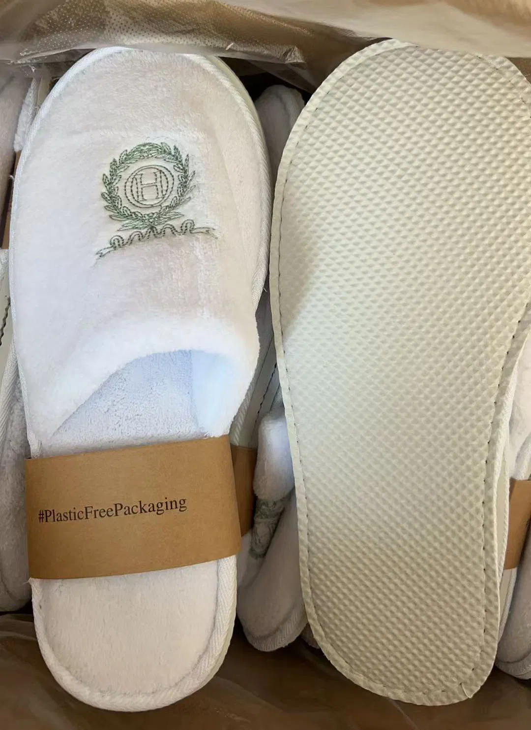 Luxury Anti-Static Disposable Hotel Slippers for Adults and Children