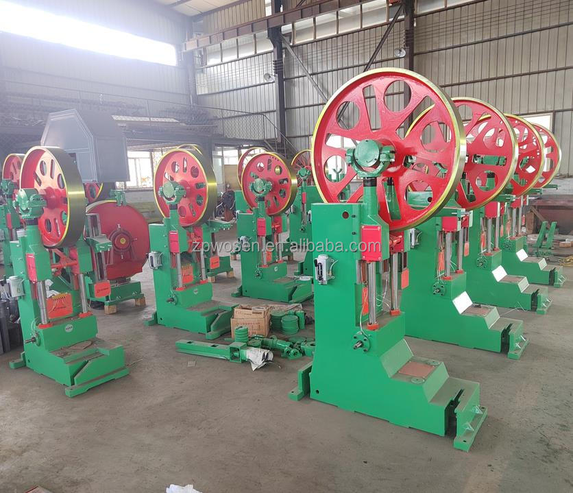 Ленточная пилорама для распиловки бревен стационарная