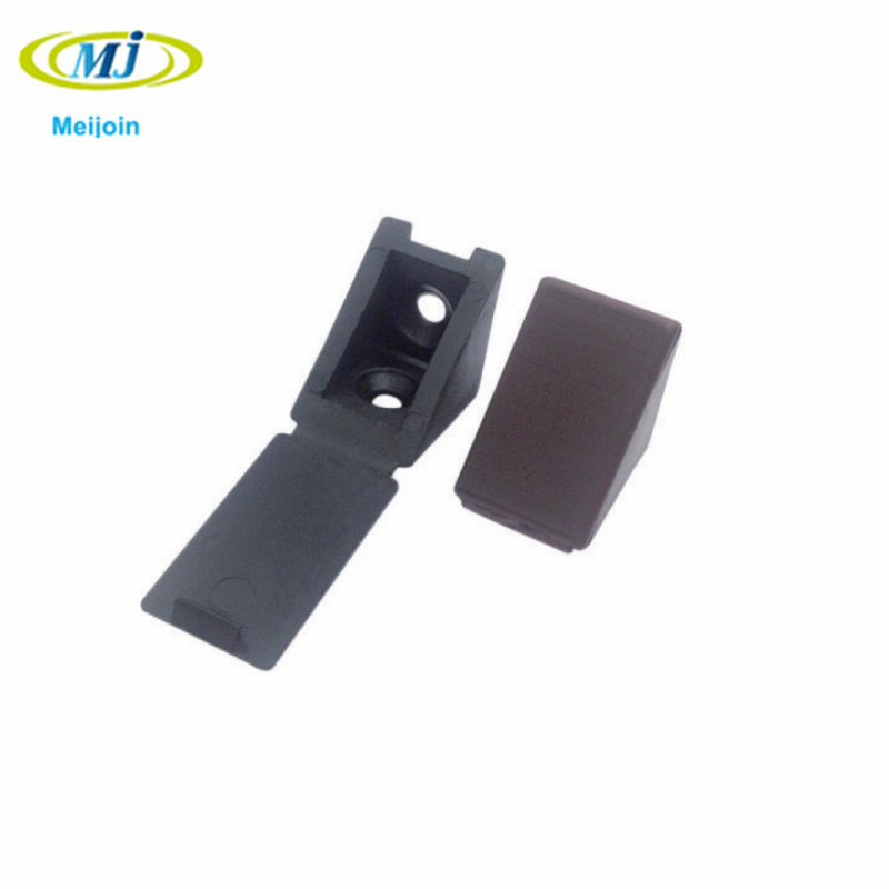 Угловой кронштейн для полок из пластика