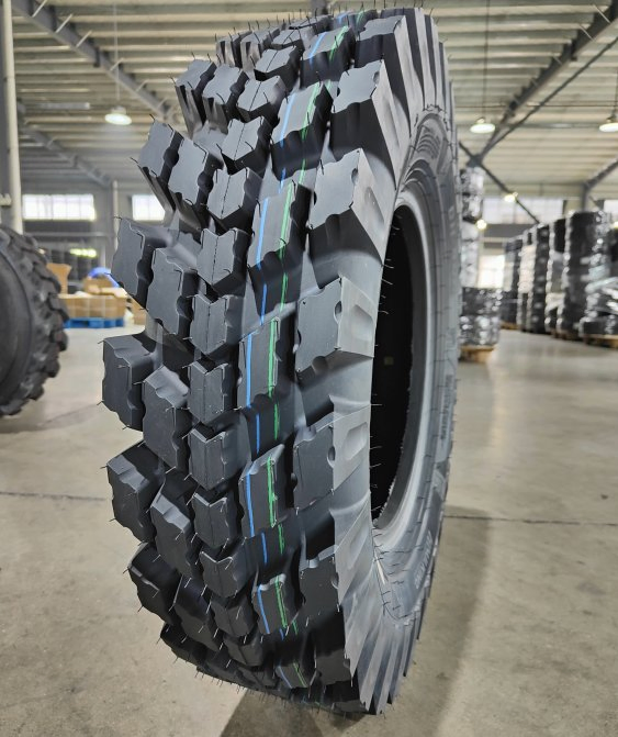 Грузовая шина Haulking TBB/TBR/LTB 700-16, 900-20, 1100-20