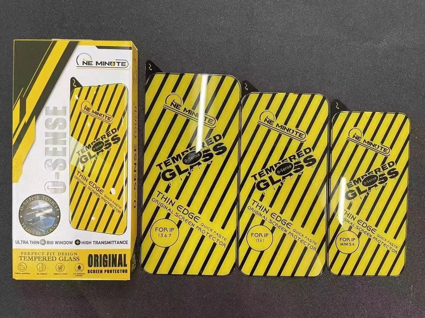 Защитное стекло для iPhone 13/13 Pro/13 Pro Max